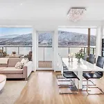 Apartment Beautiful With Seaview Tromso