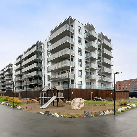 Arctic Panorama - Panoramic Sea & Mountain View Apartment *
