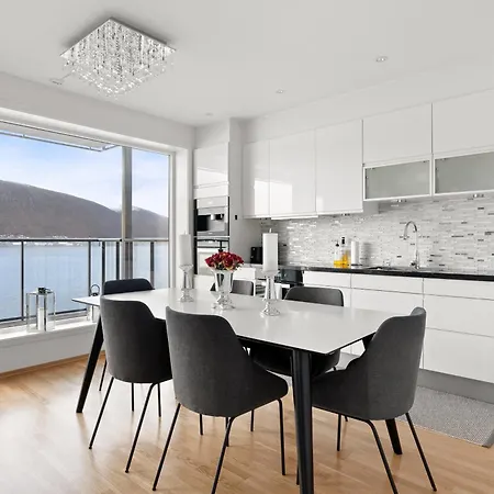 Beautiful With Seaview *